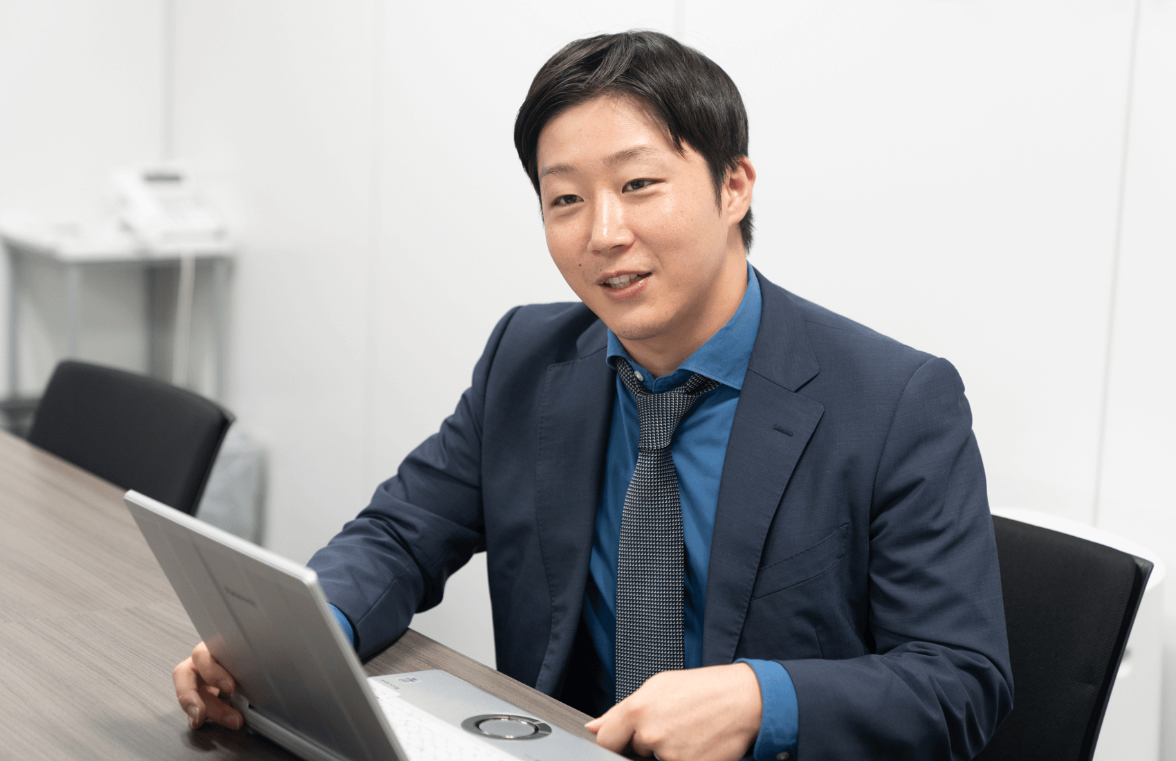 取締役 企画部長 白岩 大地