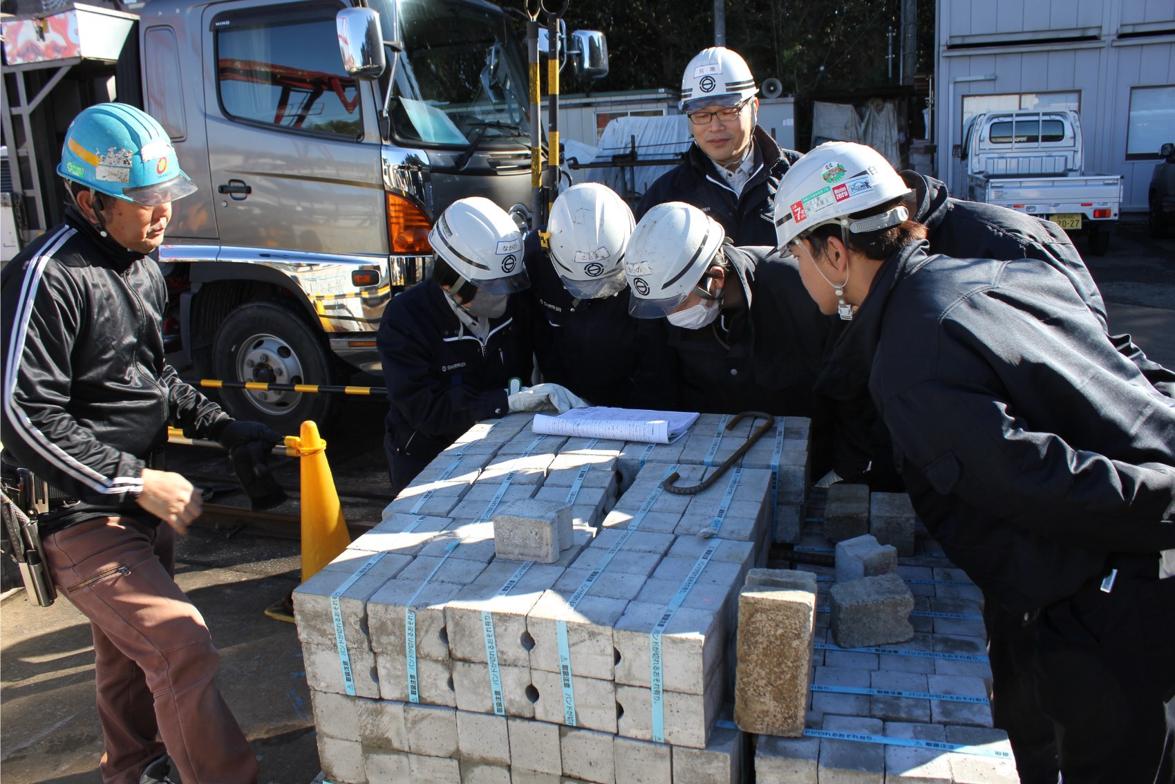 新入社員半年後研修を実施しました！